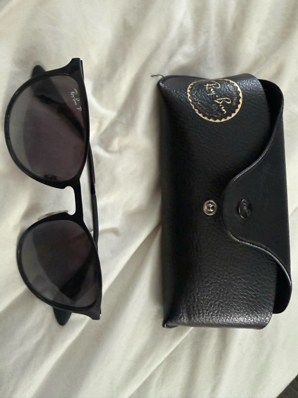 Ray-Ban Black Polarized Sunglasses with Black Arms